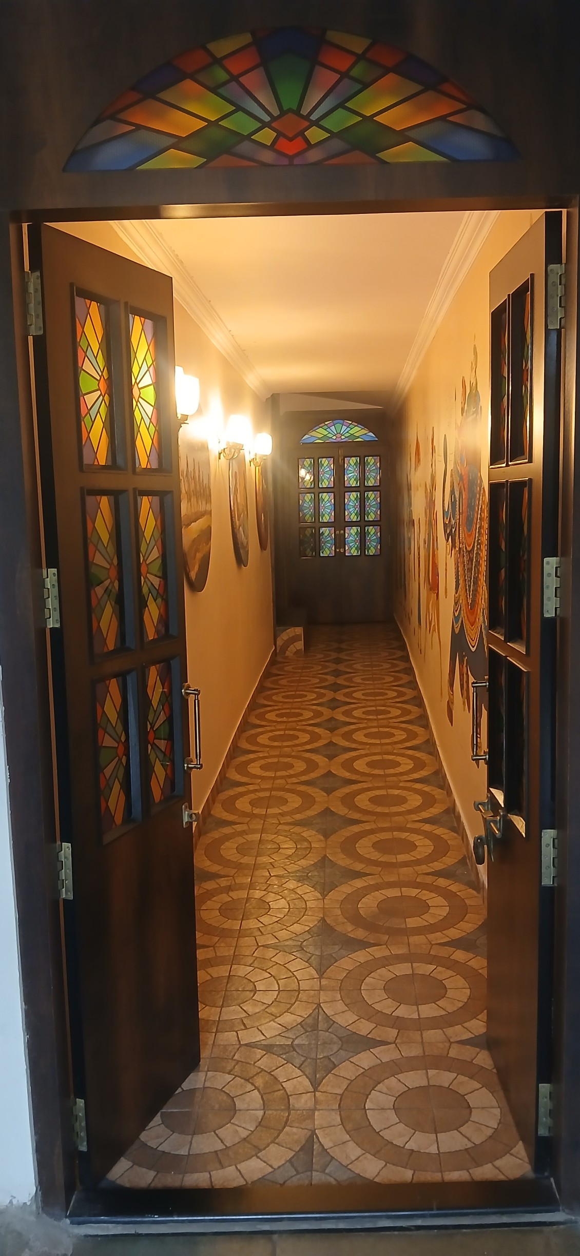 Lobby & Reception